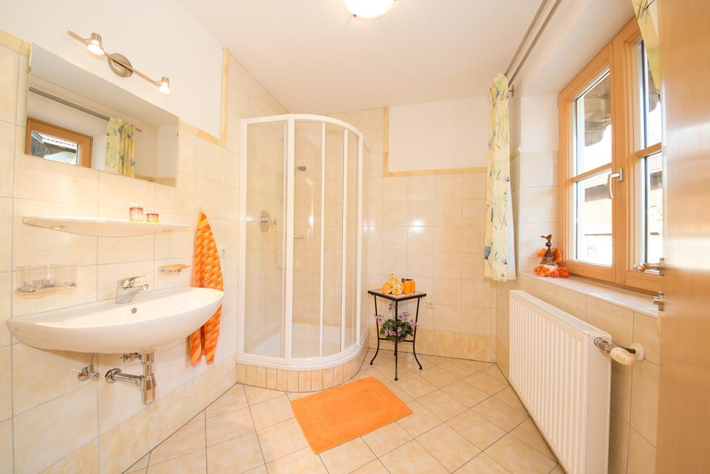 プファルヴェルフェンBio-Bauernhof Einberghofアパートメント 部屋 写真